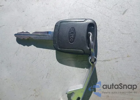 2006 Mercury Grand Marquis Gs из США, поврежденный, VIN 2MEFM74V86X606653